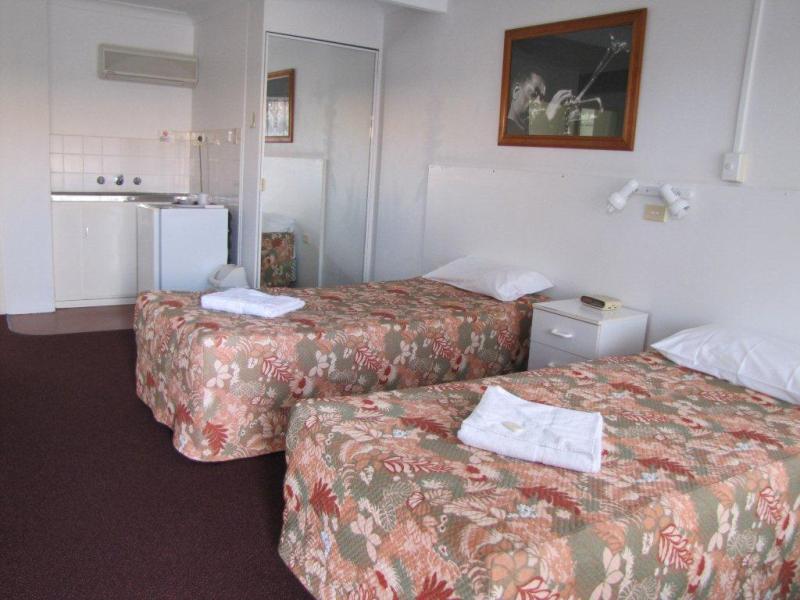 Ballina Hi-Craft Motel Bagian luar foto