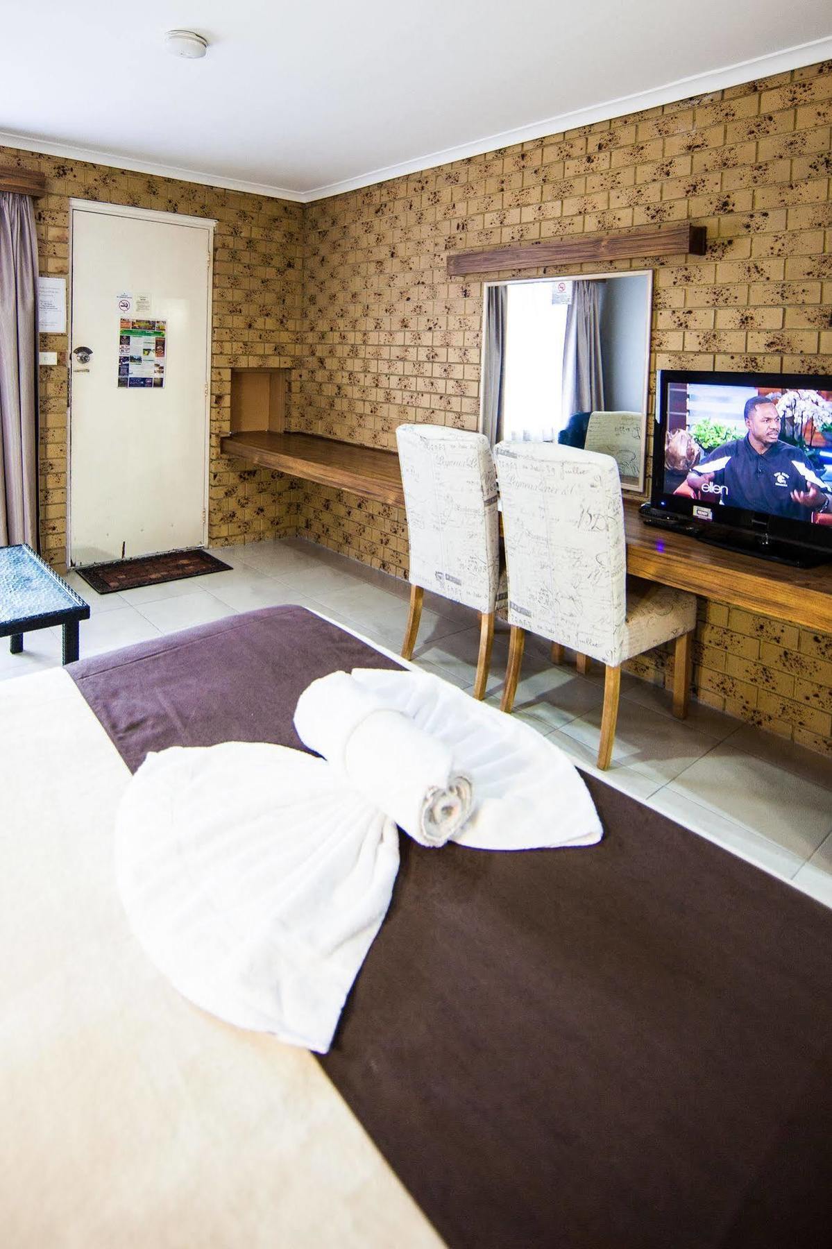 Ballina Hi-Craft Motel Bagian luar foto