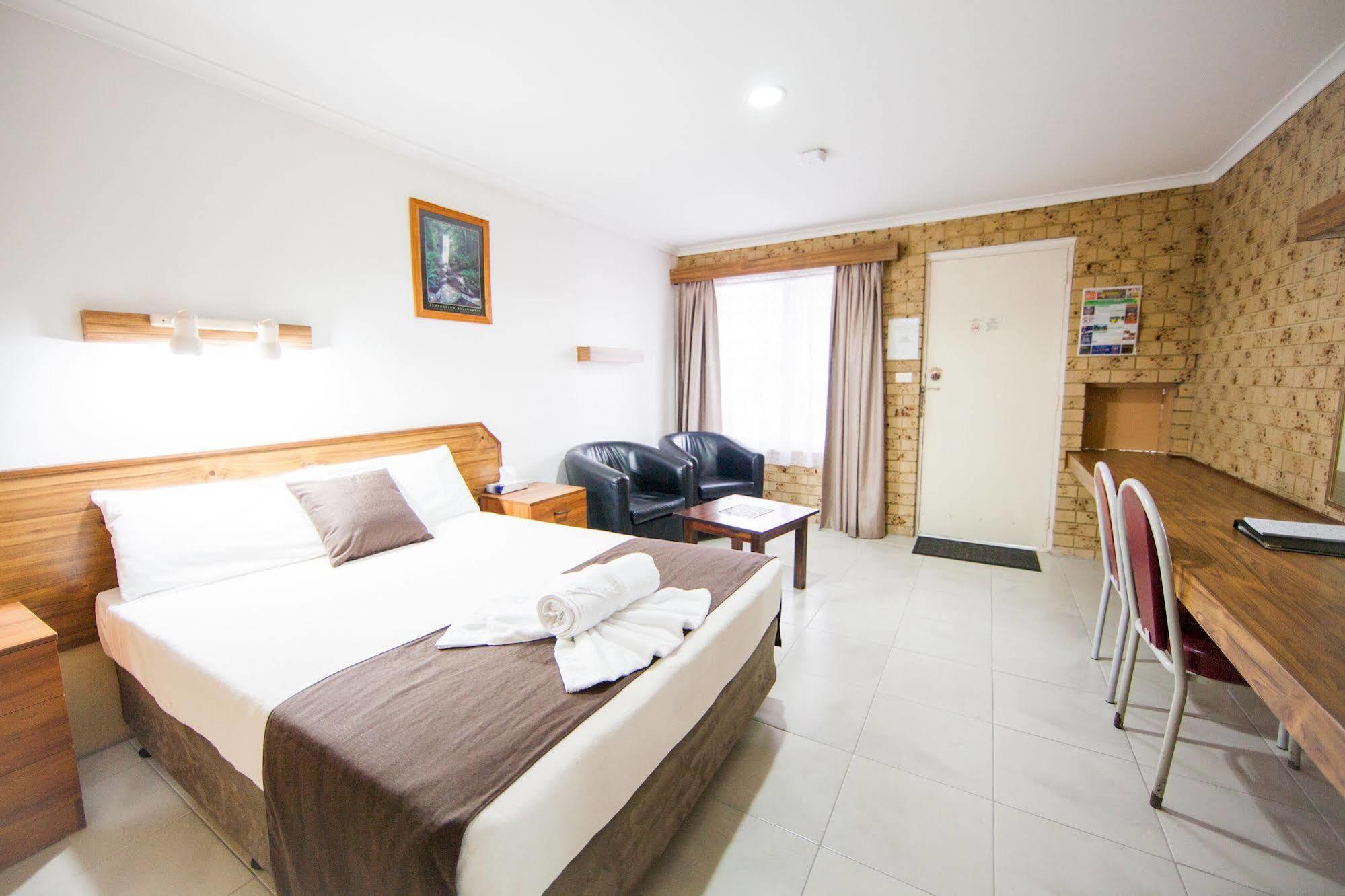 Ballina Hi-Craft Motel Bagian luar foto