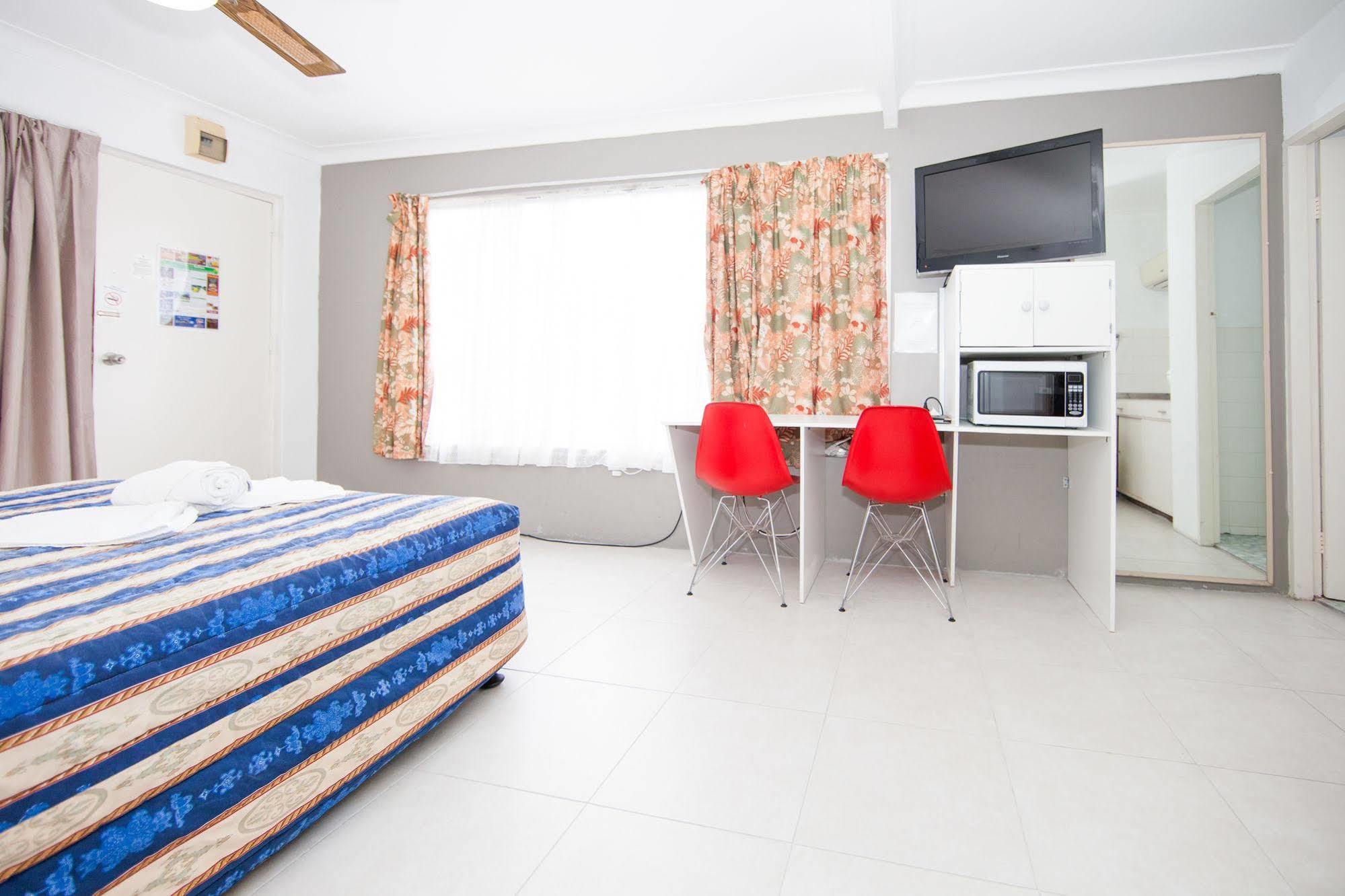 Ballina Hi-Craft Motel Bagian luar foto
